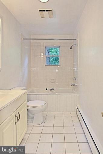 821 Snider Lane Silver Spring, MD 20905 - Photo 21 of 26 Upper Level Bath