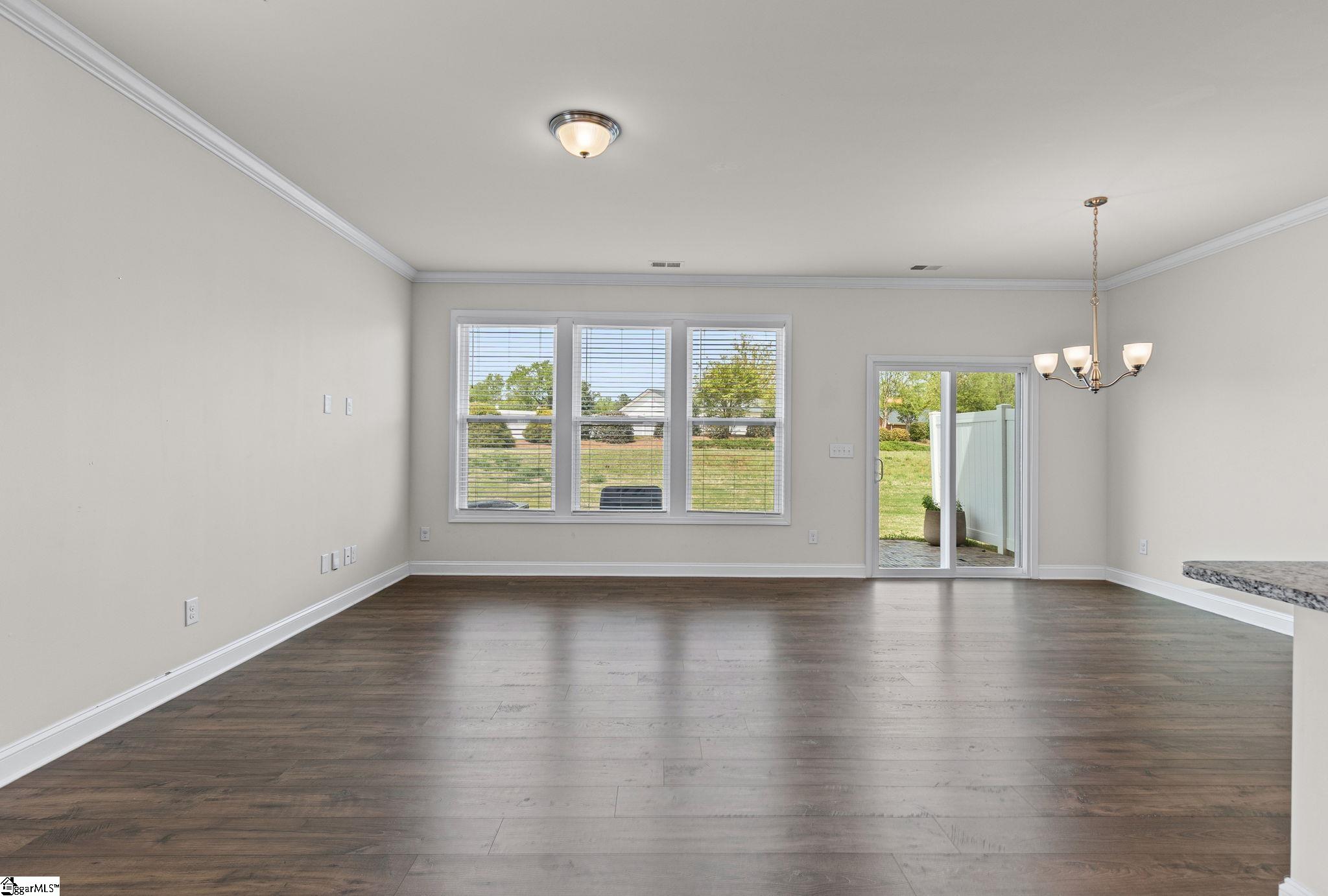 421 Yellow Fox Road Greer, SC 29650 - Photo 4 of 49