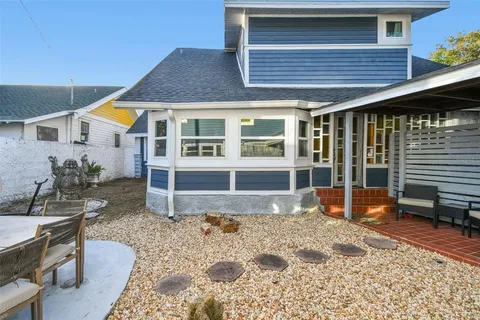 $999,500 | 945 11th Street North, St. Petersburg, FL 33705