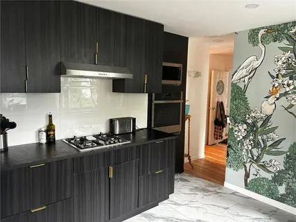 $1,100,000 | 945 11th Street North, St. Petersburg, FL 33705