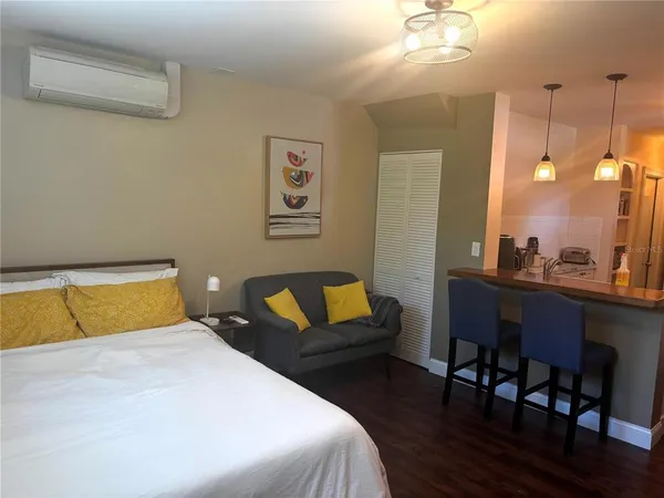 $999,500 | 945 11th Street North, St. Petersburg, FL 33705