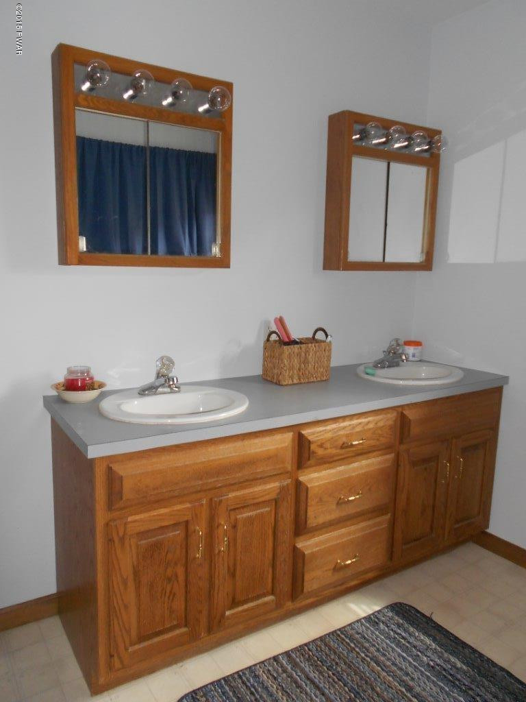 296 Sawmill Road Greentown, PA 18426 - Photo 35 of 69