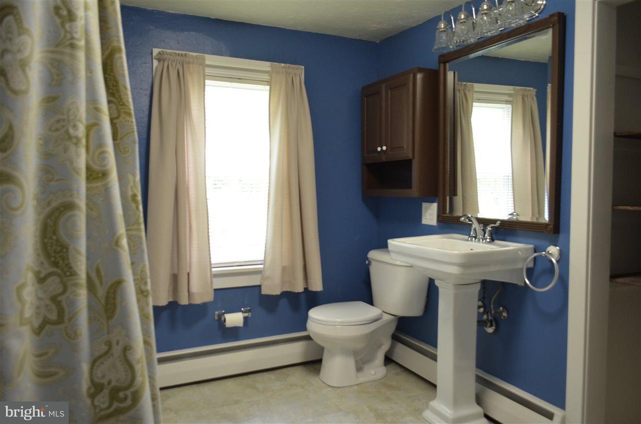 1793 Ridgewood Road York, PA 17406 - Photo 8 of 9 Gallery Image 8