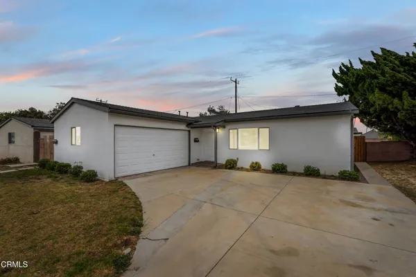 $899,000 | 1136 North 7th Place, Port Hueneme, CA 93041