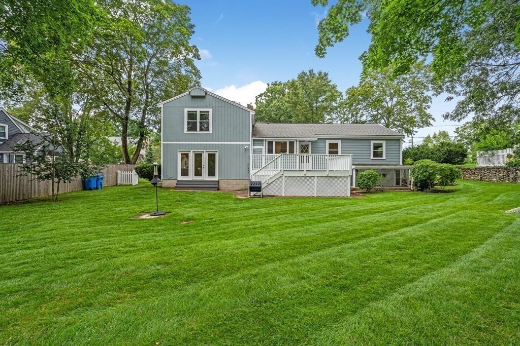 36 Marshall Road Wellesley, MA 02482 - Photo 14 of 28