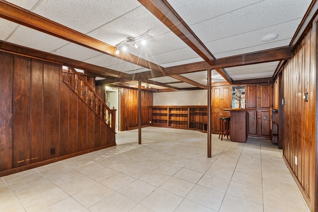 36 Marshall Road Wellesley, MA 02482 - Photo 22 of 28