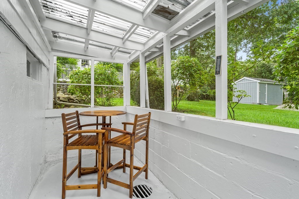 36 Marshall Road Wellesley, MA 02482 - Photo 23 of 28