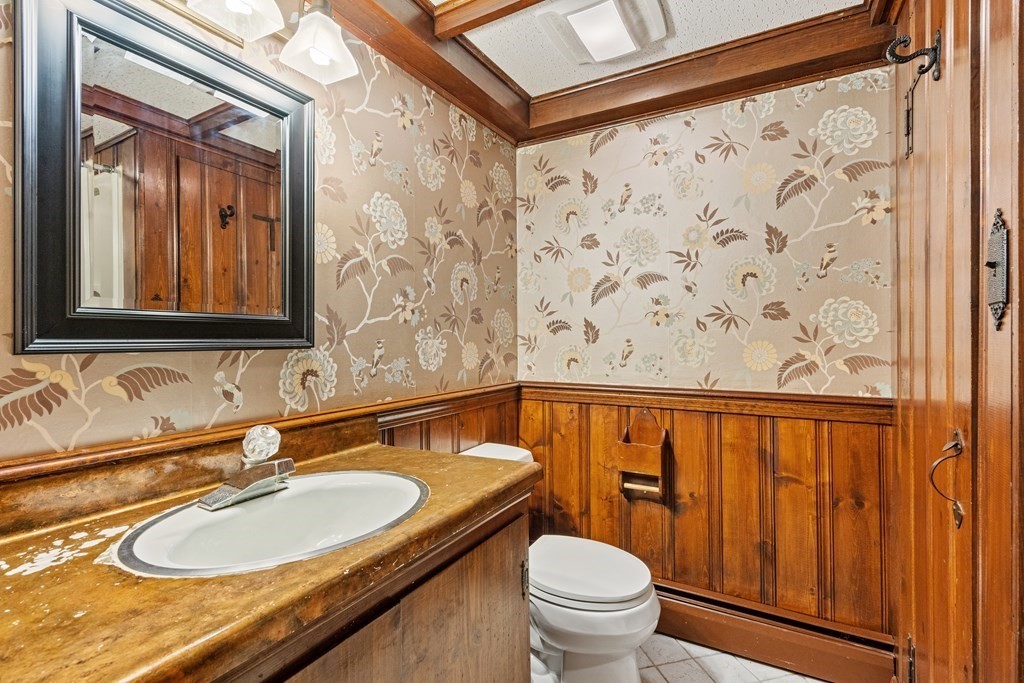 36 Marshall Road Wellesley, MA 02482 - Photo 28 of 28