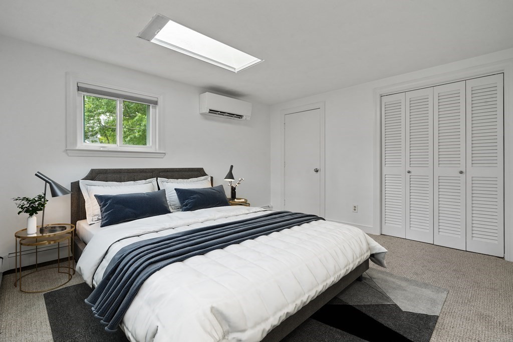 36 Marshall Road Wellesley, MA 02482 - Photo 10 of 28