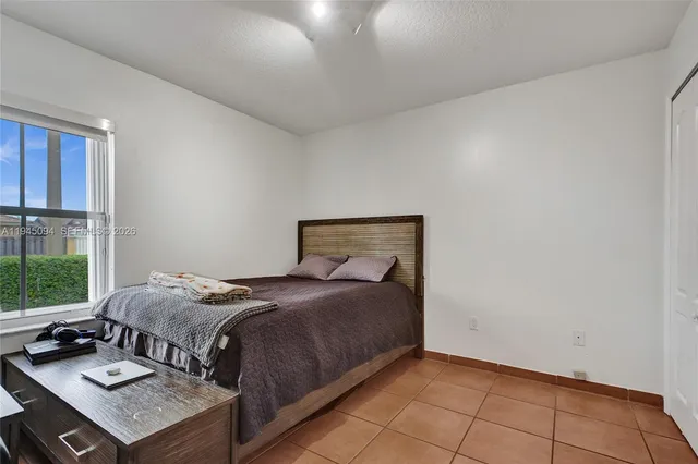 $4,000 | 898 Northwest 131st Avenue, Miami, FL 33182