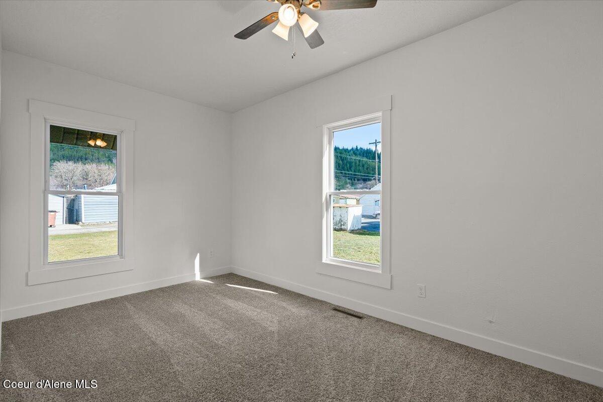 138 Riverside Avenue West Kellogg, ID 83837 - Photo 15 of 25 15-Bedroom 1