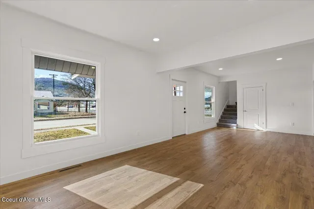 $395,000 | 138 Riverside Avenue West, Kellogg, ID 83837