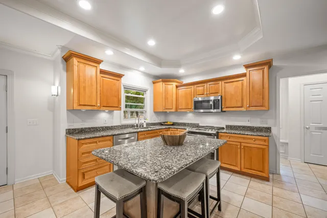 $699,000 | 1560 Stonecreek Drive, Niles, MI 49120