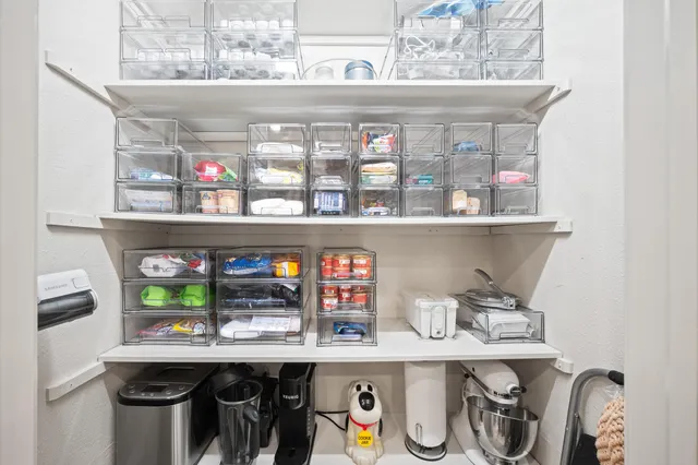 $699,000 | 1560 Stonecreek Drive, Niles, MI 49120