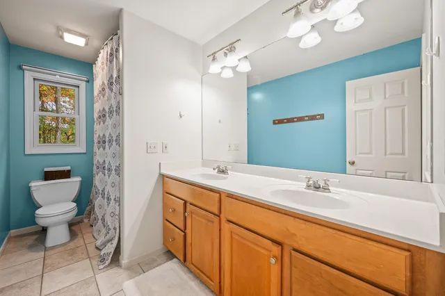 $699,000 | 1560 Stonecreek Drive, Niles, MI 49120