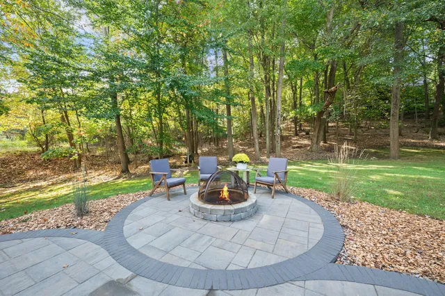 $699,000 | 1560 Stonecreek Drive, Niles, MI 49120