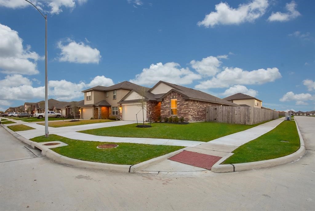 8127 Gambrel Way Rosharon, TX 77583 - Photo 17 of 17