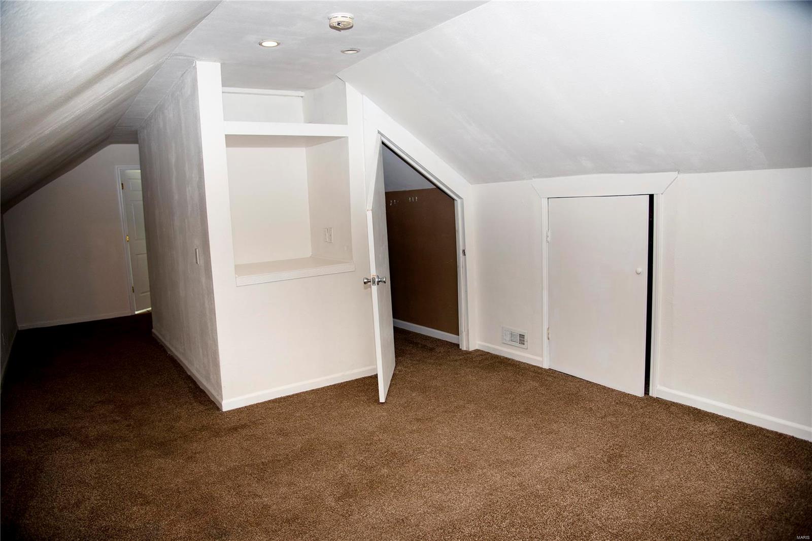 113 West 3rd Street Roxana, IL 62084 - Photo 23 of 32