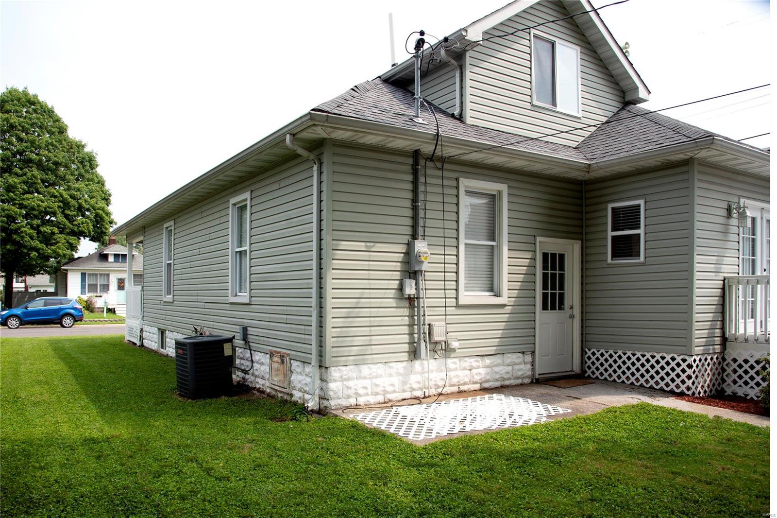 113 West 3rd Street Roxana, IL 62084 - Photo 31 of 32