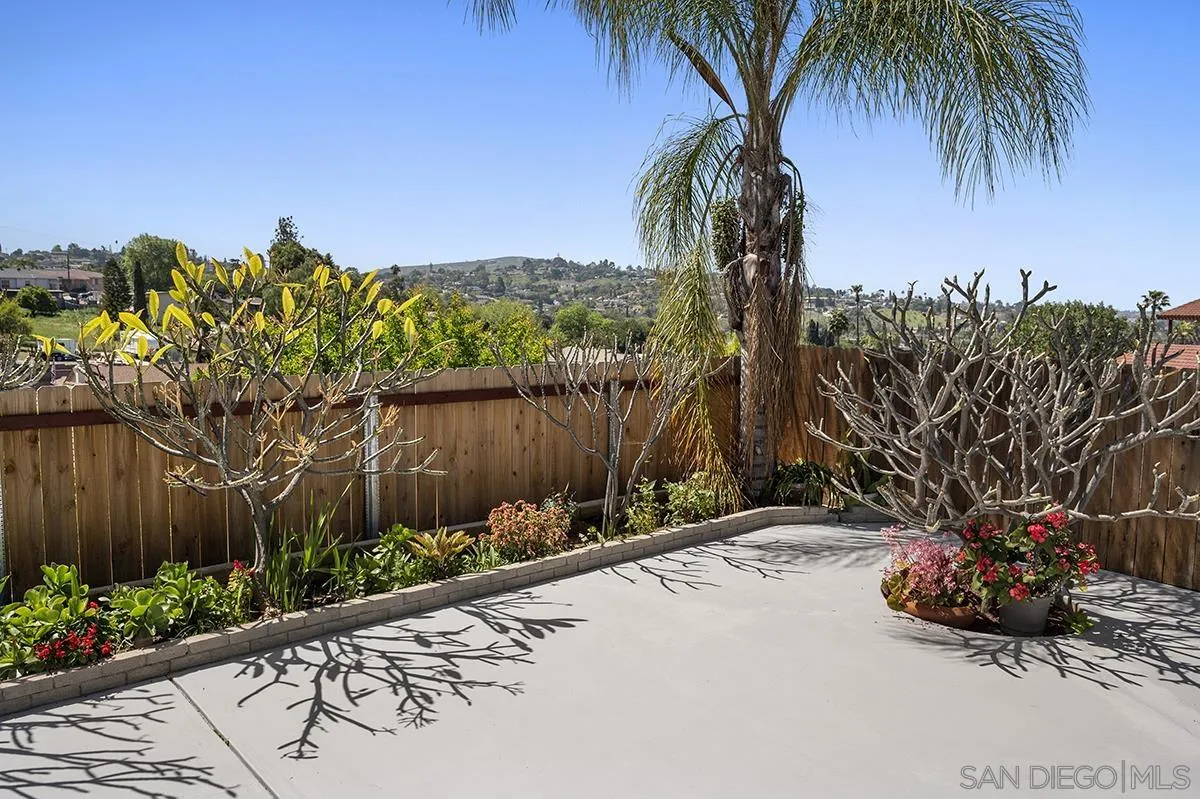 10121 Rayline Way Spring Valley, CA 91977 - Photo 19 of 25 Gallery Image 19