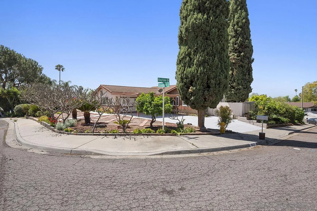 10121 Rayline Way Spring Valley, CA 91977 - Photo 25 of 25 Gallery Image 25