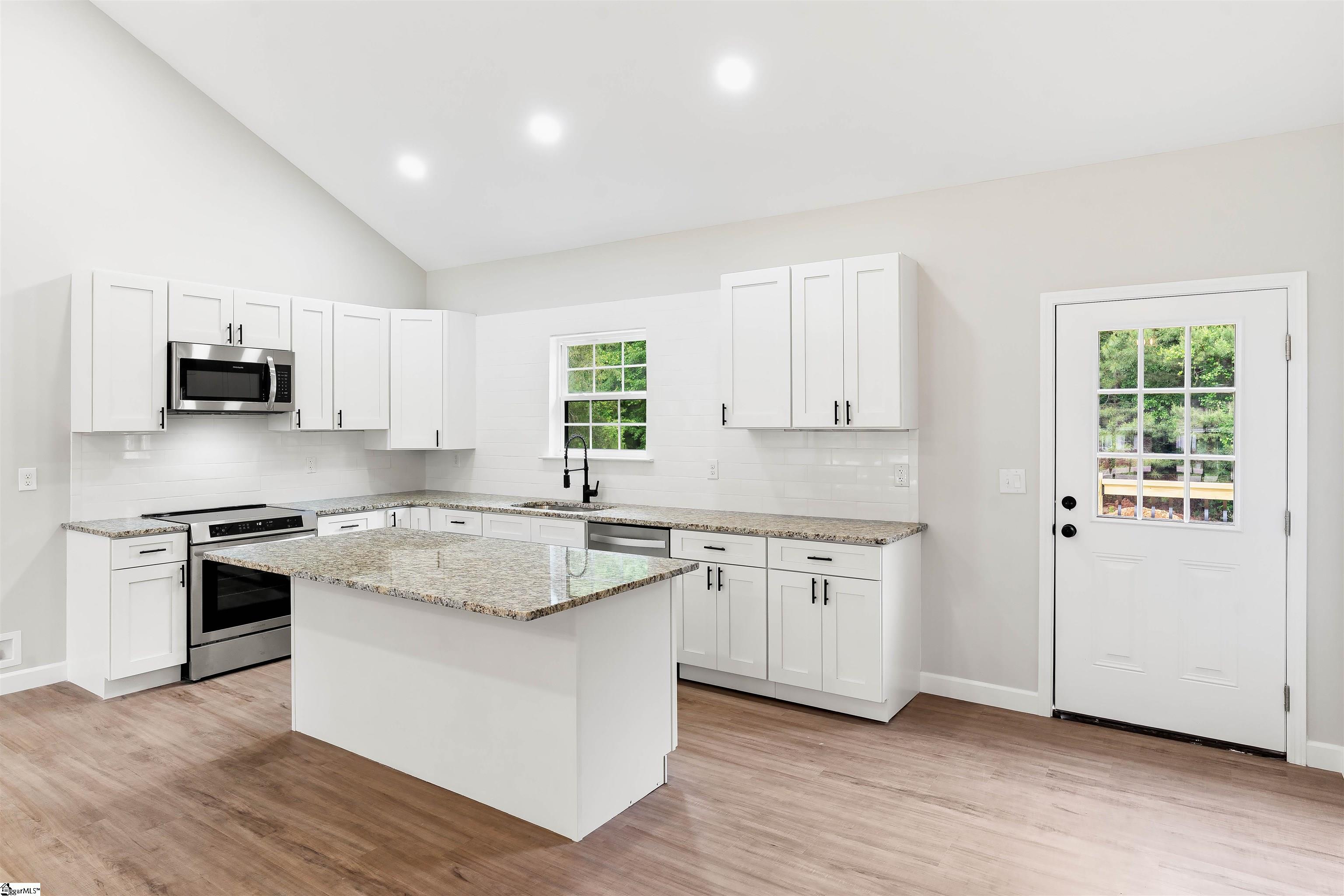 315 Seigler Road Union, SC 29379 - Photo 14 of 30