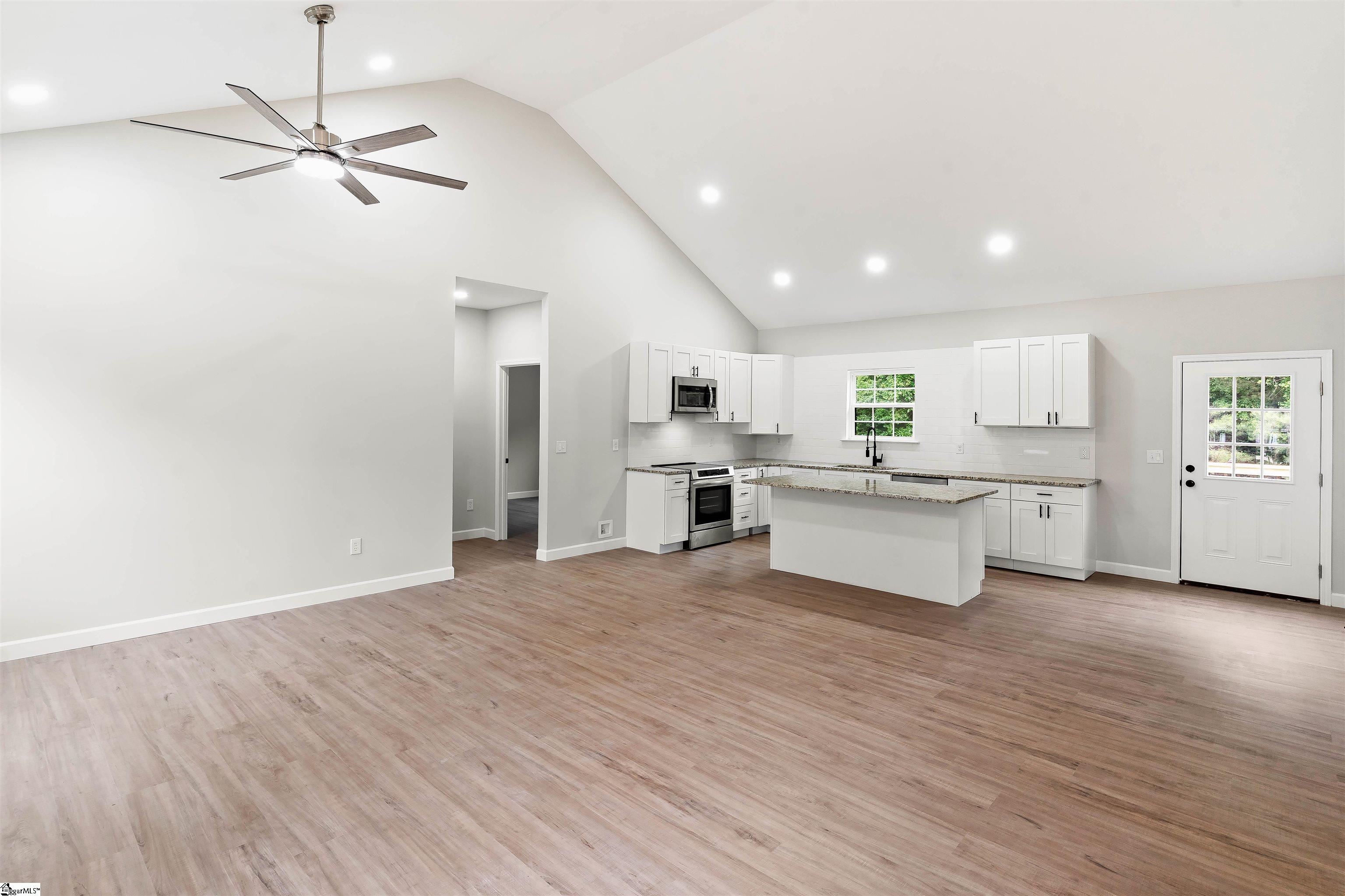 315 Seigler Road Union, SC 29379 - Photo 8 of 30