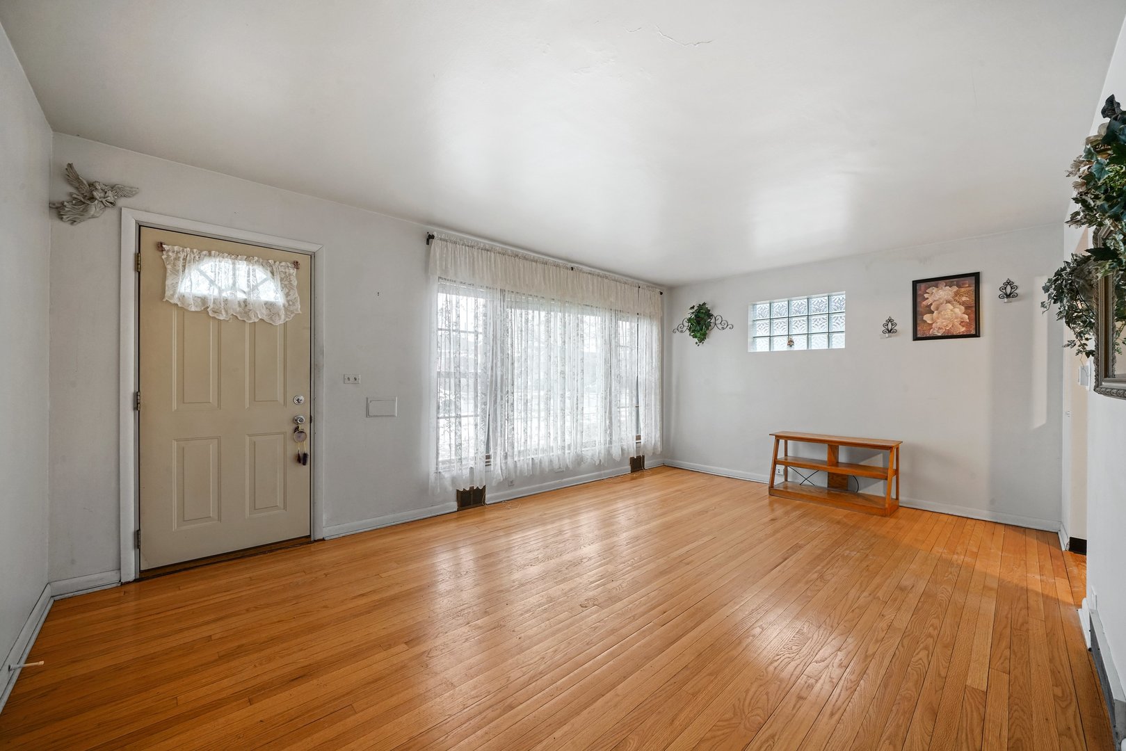 4105 Maple Avenue Stickney, IL 60402 - Photo 3 of 35
