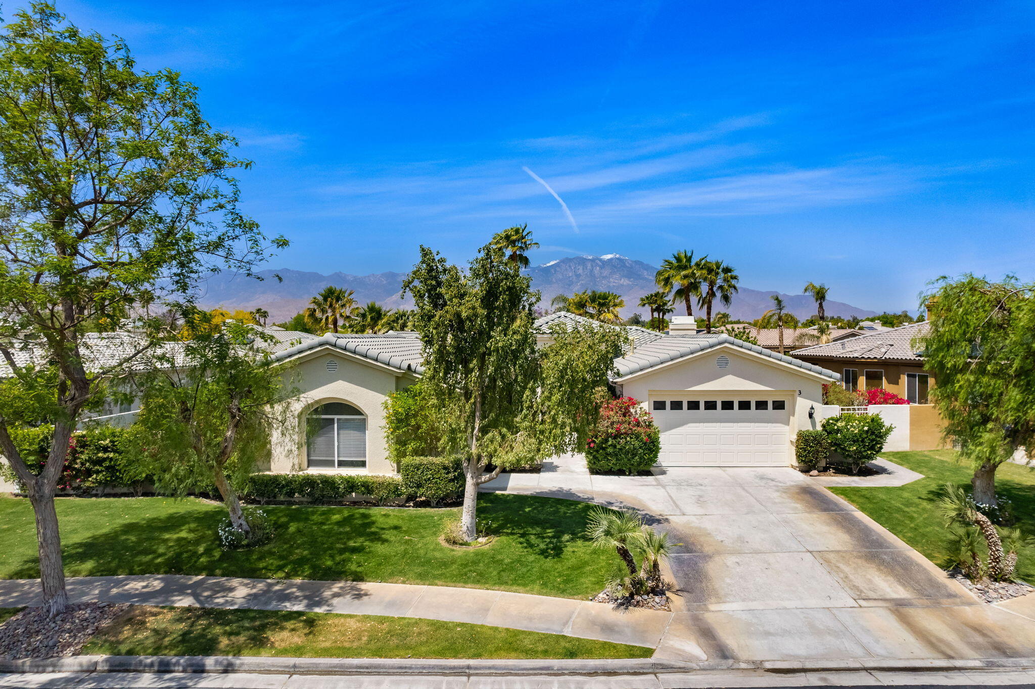 3 King Edward Court Rancho Mirage, CA 92270 - Photo 3 of 57 1-web-or-mls-DFKingEdwards_2023_001