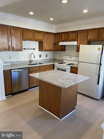 $2,750 | 4136 Hummel Way, Woodbridge, VA 22192