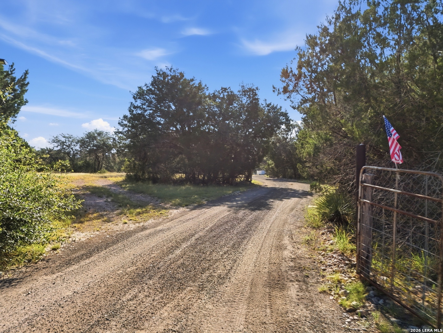3966 Ranch Road 335 Uvalde, TX 78801 - Photo 4 of 47 Gallery Image 4