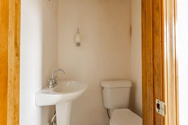 $279,000 | 3 Northwest 1st Lane, Lamar, MO 64759