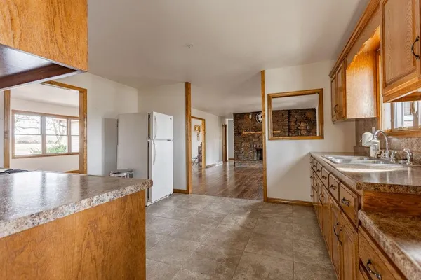 $279,000 | 3 Northwest 1st Lane, Lamar, MO 64759