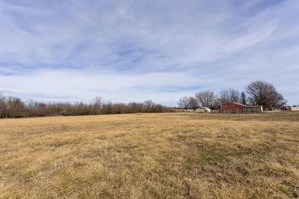 $279,000 | 3 Northwest 1st Lane, Lamar, MO 64759