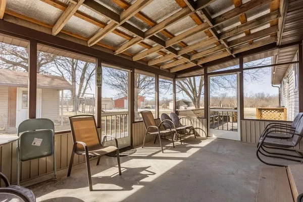 $279,000 | 3 Northwest 1st Lane, Lamar, MO 64759