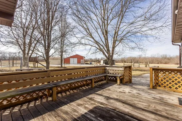 $279,000 | 3 Northwest 1st Lane, Lamar, MO 64759