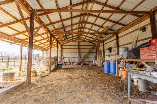 $279,000 | 3 Northwest 1st Lane, Lamar, MO 64759