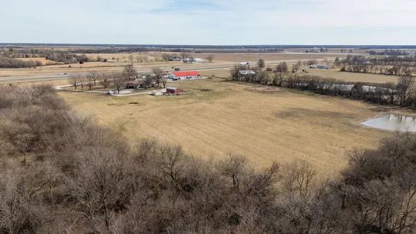 $279,000 | 3 Northwest 1st Lane, Lamar, MO 64759