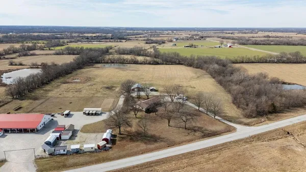 $279,000 | 3 Northwest 1st Lane, Lamar, MO 64759