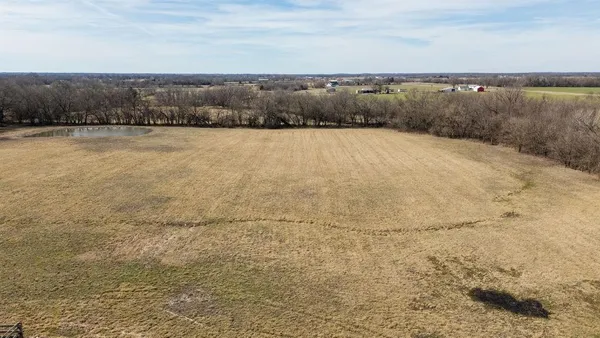 $279,000 | 3 Northwest 1st Lane, Lamar, MO 64759