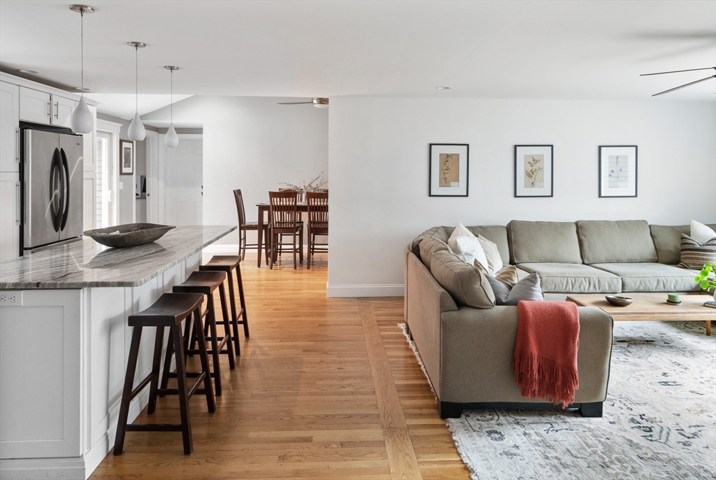 122 Trull Road Tewksbury, MA 01876 - Photo 12 of 30 Gallery Image 12