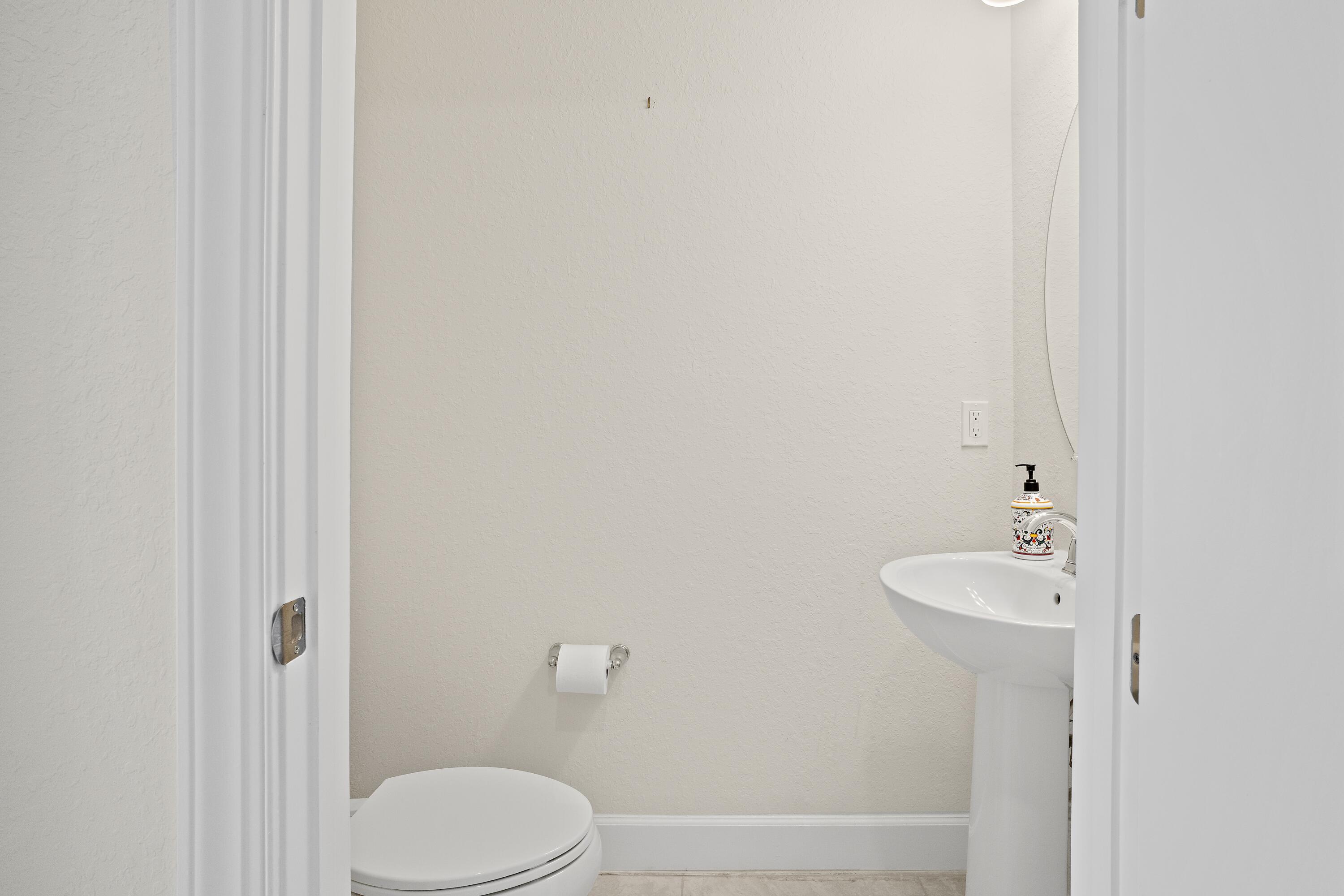 1866 Southeast Tarni Way Stuart, FL 34996 - Photo 9 of 58 1866 SE Tarni Way