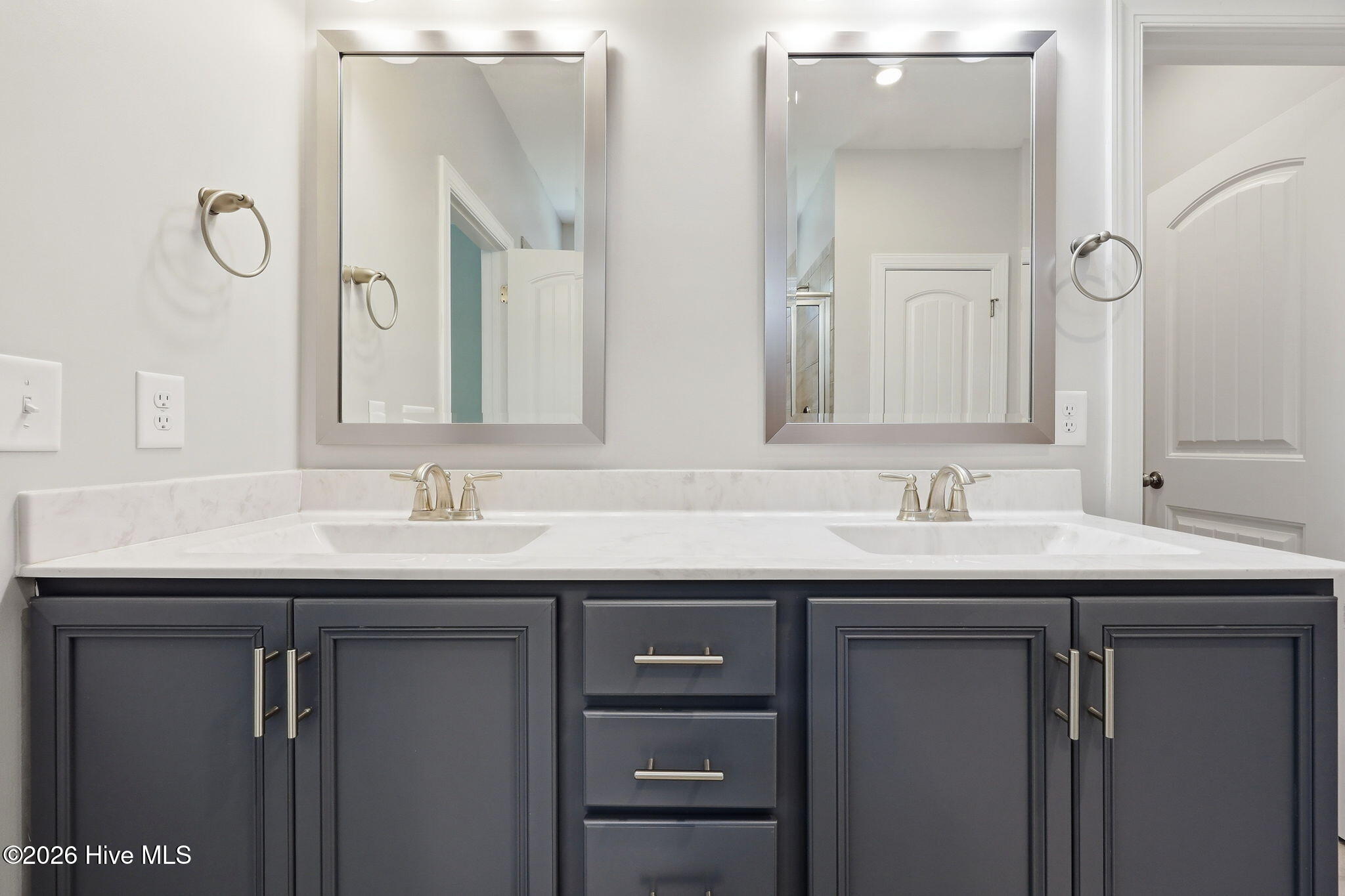 511 Pondpine Lane Carthage, NC 28327 - Photo 24 of 55 Master Bathroom