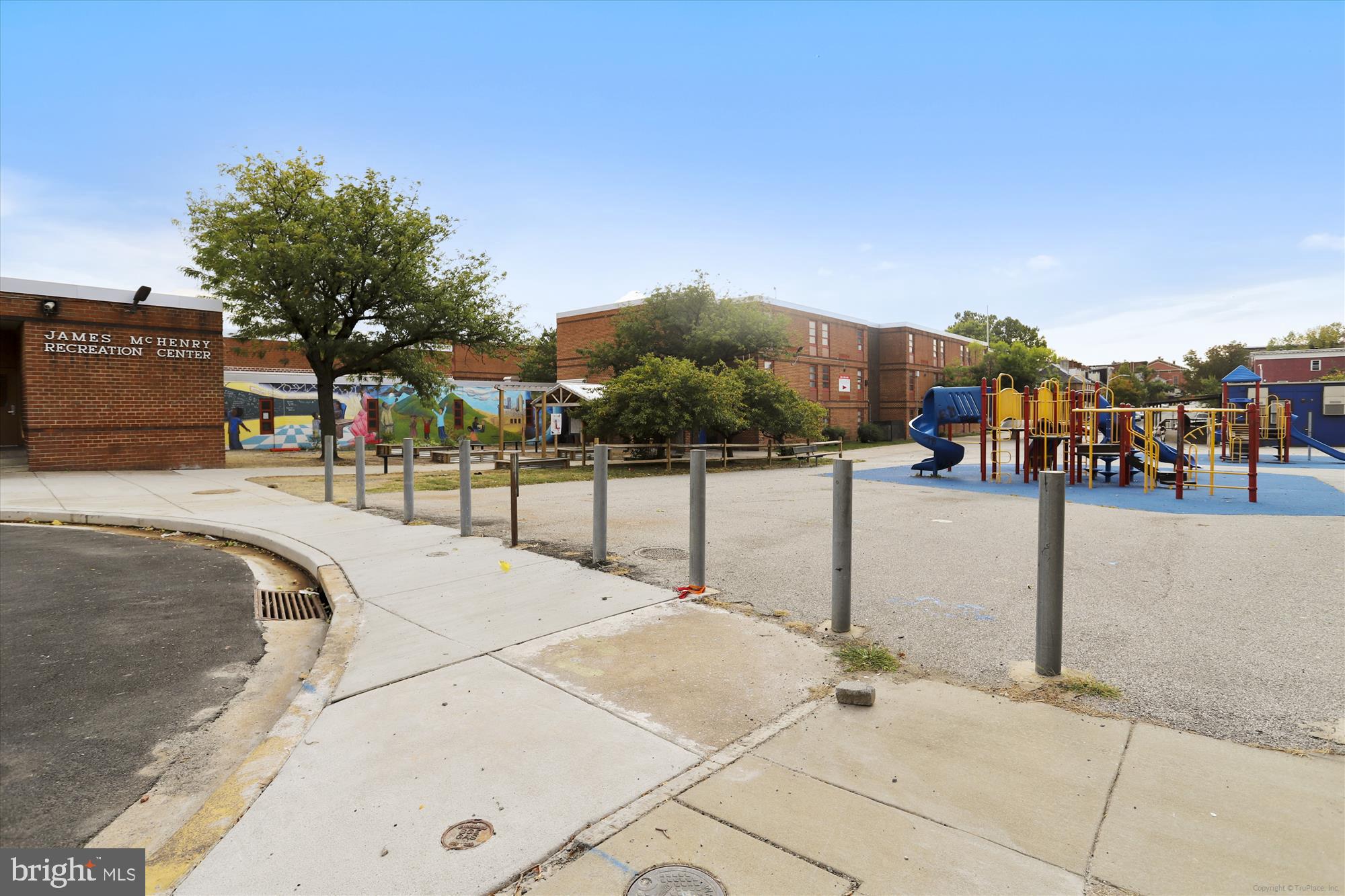 511 South Bond Street, Unit 104 Baltimore, MD 21231 - Photo 40 of 49 James McHenry Rec Center