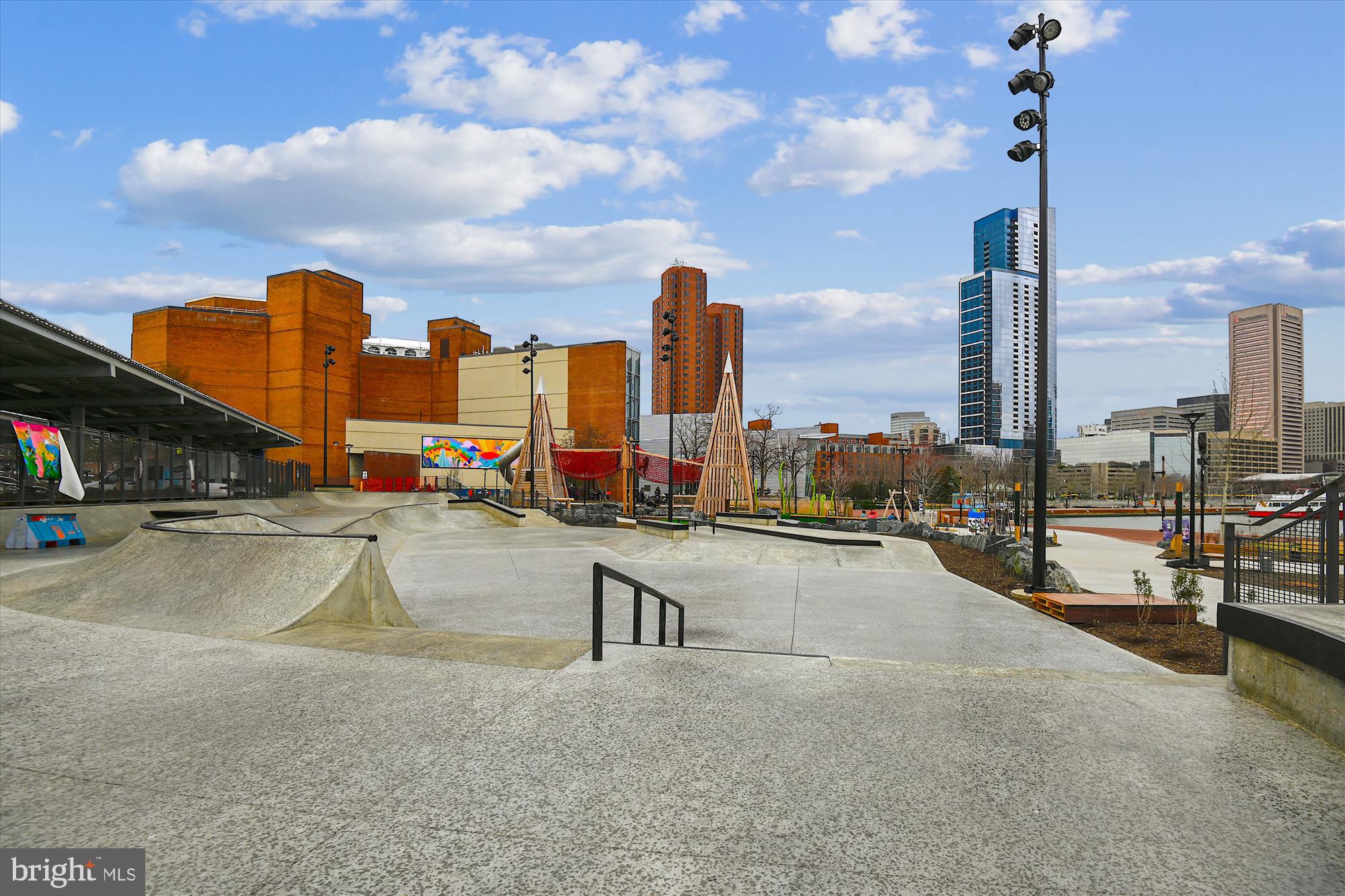 511 South Bond Street, Unit 104 Baltimore, MD 21231 - Photo 43 of 49 Maryland Science Center Waterfront Park