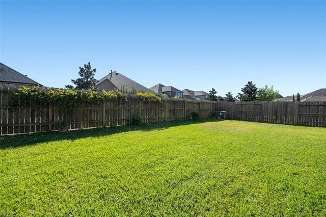 $2,600 | 20611 Kenova Canyon Court, Richmond, TX 77407