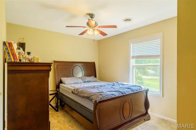 $192,000 | 913 North First Street, Steelville, MO 65565