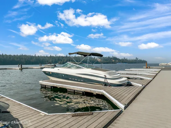 $1,980,000 | 37 Vacation Court, Coolin, ID 83821