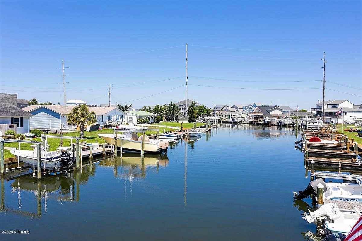 121 Old Causeway Road, Unit 5 Atlantic Beach, NC 28512 - Photo 29 of 37 Canal North