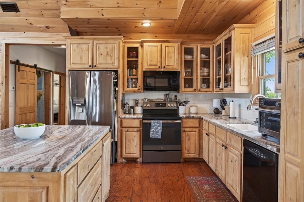 2270 Mitchell Road Krum, TX 76249 - Photo 6 of 29